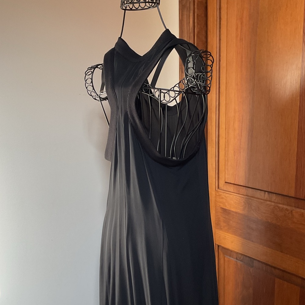 Banana Republic Silk Racerback Patio Maxi Dress in Black, Medium - Picture 4 of 6